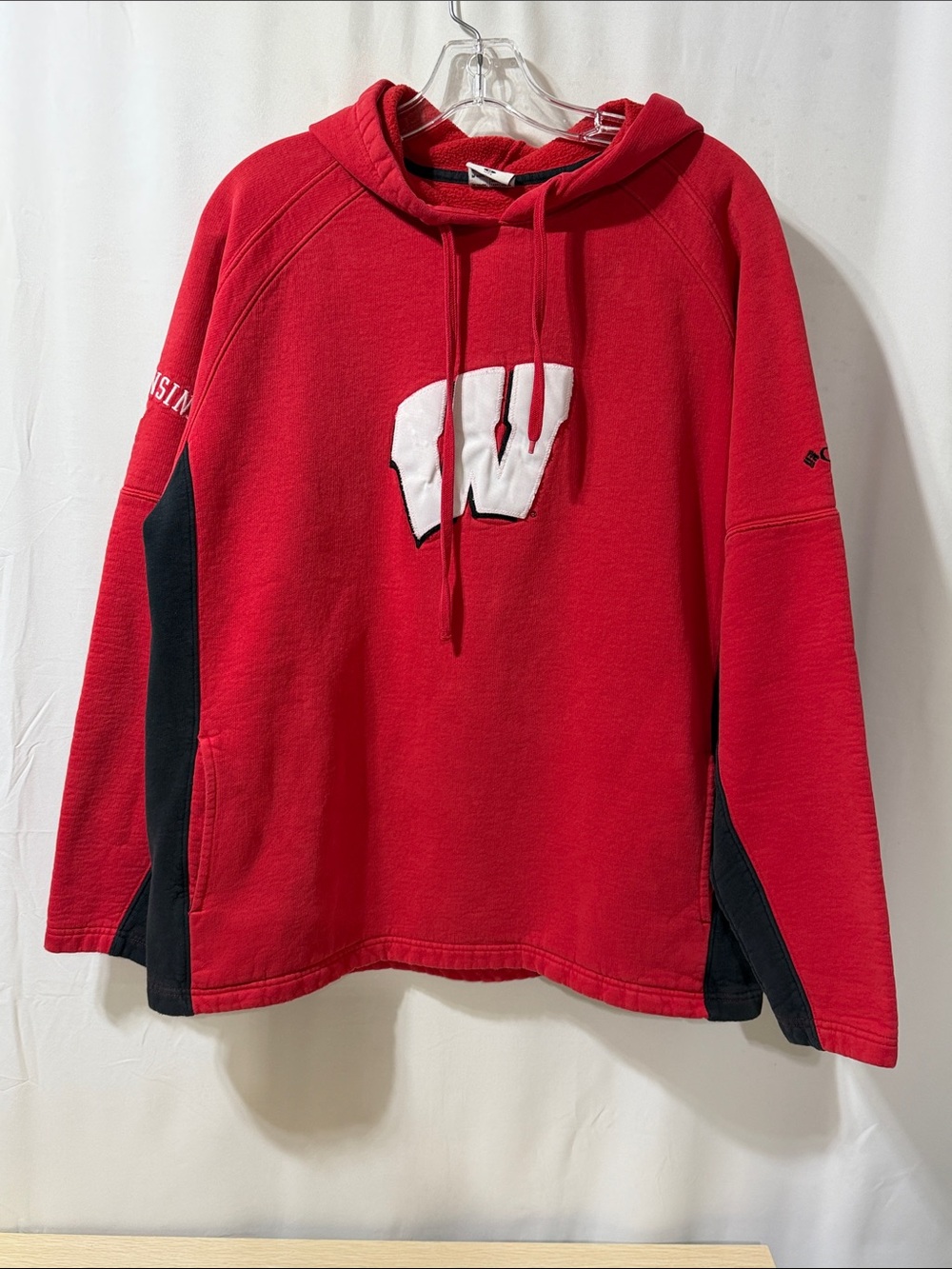 Men's Wisconsin Badger sweatshirt with White 'W' Logo